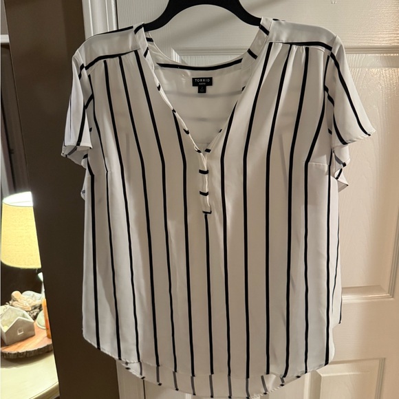 Torrid Black and White Striped Blouse - Picture 1 of 4